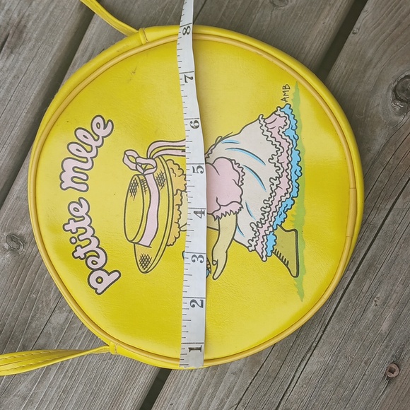 Vintage Shoulder Bag - Picture 6 of 7